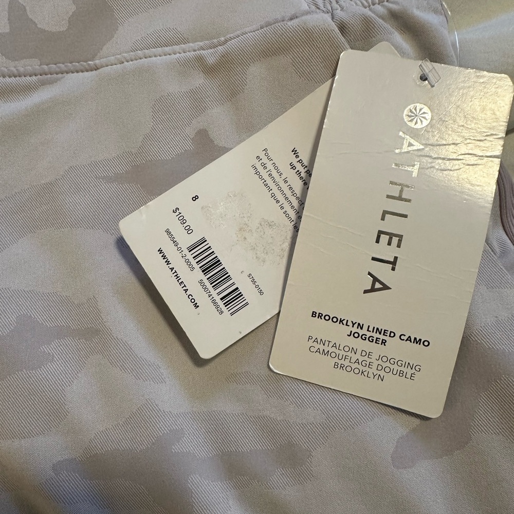 NWT Athleta Brooklyn Lined Camo Joggers